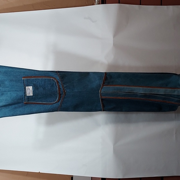 Wide Leg Denim Jeans - Picture 3 of 3